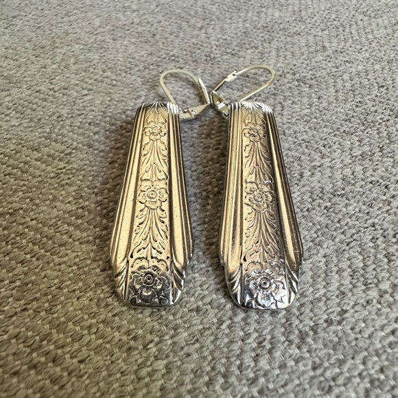 Silverware Earrings - Picture 4 of 9